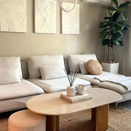 Appartement T2 With Balcony - Near *